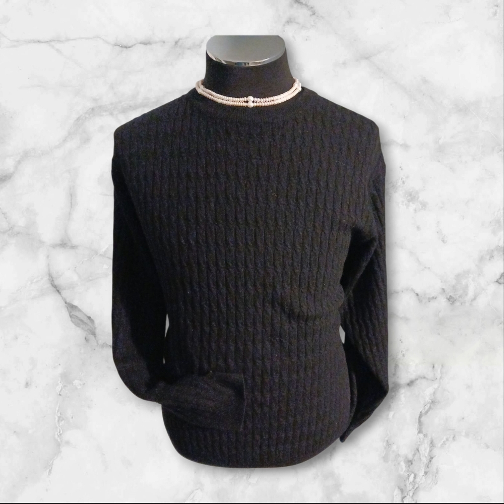 Black Cashmere Cable-knit Sweater